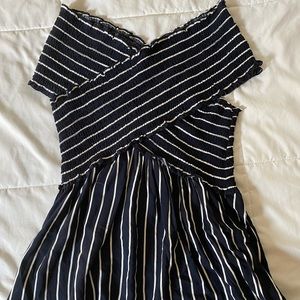 Soprano Navy Off The Shoulder Top M